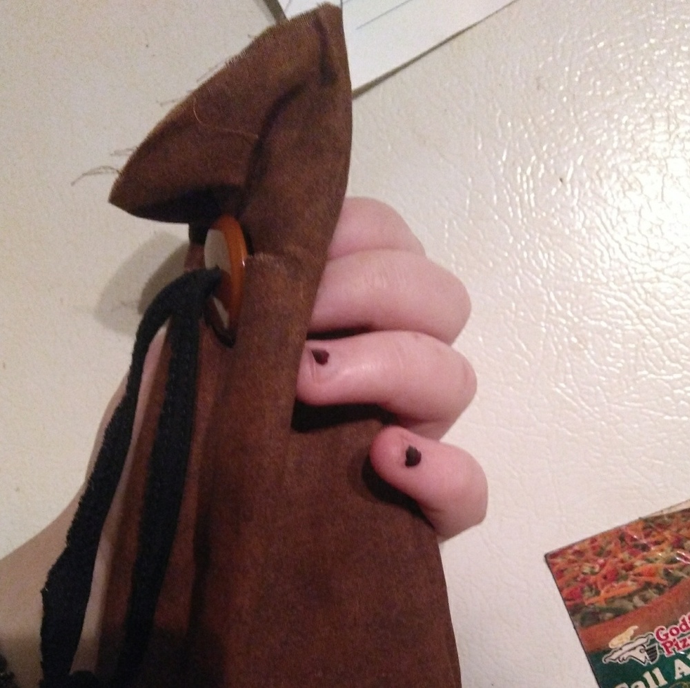 Pouch - Picture 3 of 3